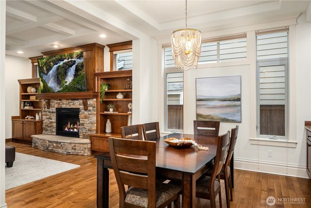 2884 258th Place SE, Sammamish, WA 98075