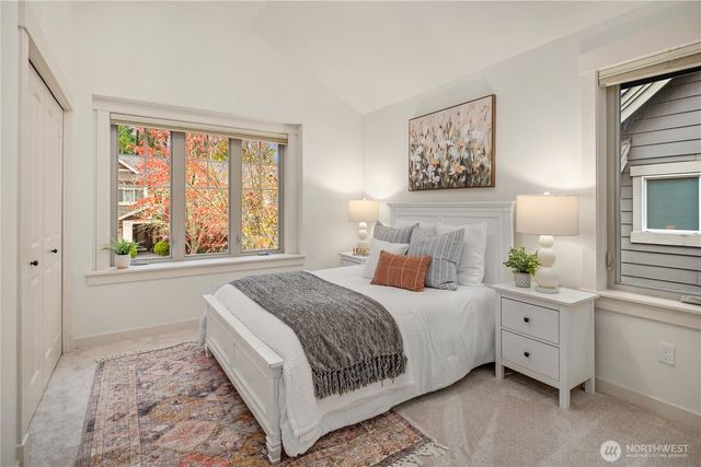 2884 258th Place SE, Sammamish, WA 98075