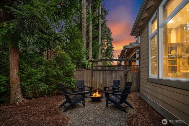 2884 258th Place SE, Sammamish, WA 98075