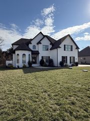 1507 Kenzie Grace Ct, Christiana, TN 37037