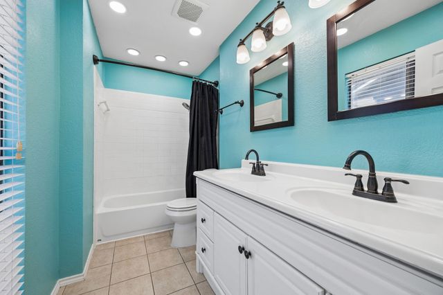 709 Bowie Street, Forney, TX 75126