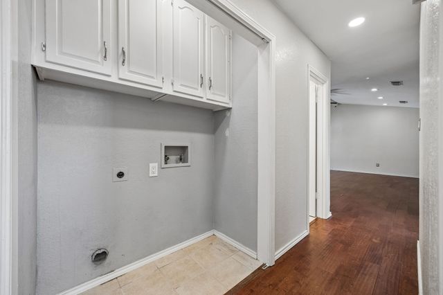 709 Bowie Street, Forney, TX 75126