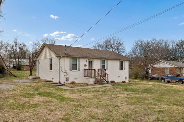 236 Commerce Ave, Watertown, TN 37184