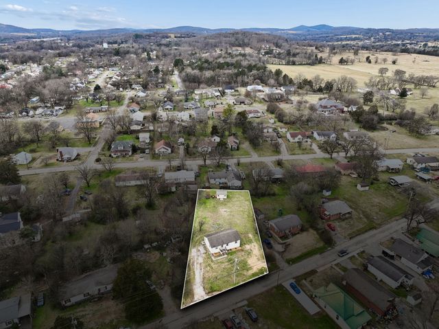 236 Commerce Ave, Watertown, TN 37184