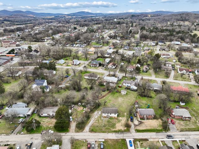 236 Commerce Ave, Watertown, TN 37184