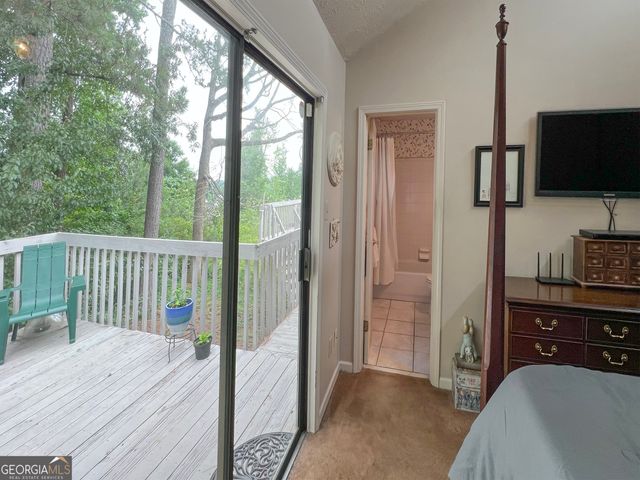 394 Ansley Brook Drive, Lawrenceville, GA 30044