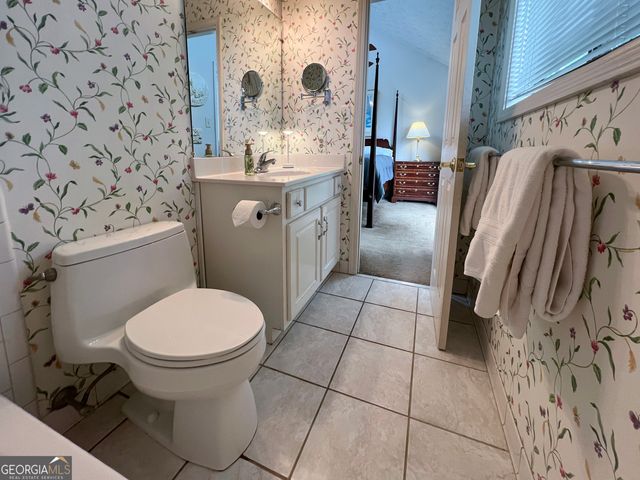 394 Ansley Brook Drive, Lawrenceville, GA 30044