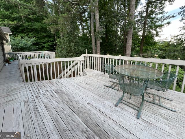 394 Ansley Brook Drive, Lawrenceville, GA 30044