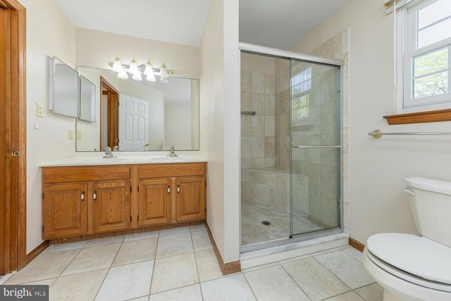 415 LABRADOR TRL, Mullica Hill, NJ 08062