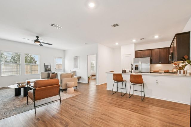 117 Badillo WAY, Bastrop, TX 78602