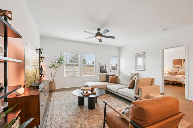 117 Badillo WAY, Bastrop, TX 78602