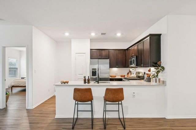 117 Badillo WAY, Bastrop, TX 78602