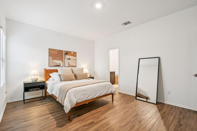 117 Badillo WAY, Bastrop, TX 78602