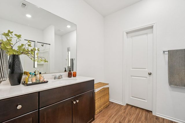 117 Badillo WAY, Bastrop, TX 78602