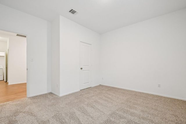 117 Badillo WAY, Bastrop, TX 78602