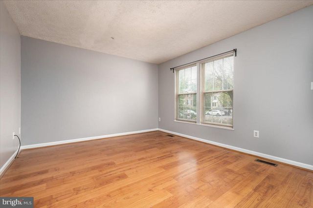 963 CHESTNUT MANOR CT, Curtis Bay, MD 21226