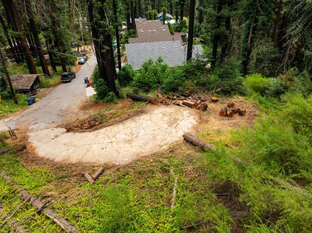1131 Rambling Road, Boulder Creek, CA 95006