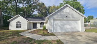 370 S COBBLE COURT, Mount Dora, FL 32757