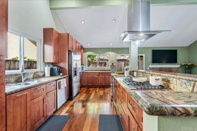 1473 Bridgeview Drive, San Diego, CA 92105