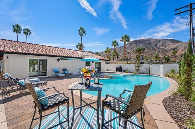 72594 Pitahaya Street, Palm Desert, CA 92260