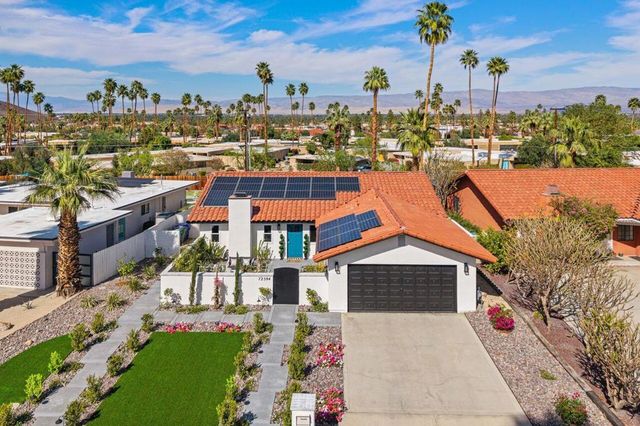 72594 Pitahaya Street, Palm Desert, CA 92260
