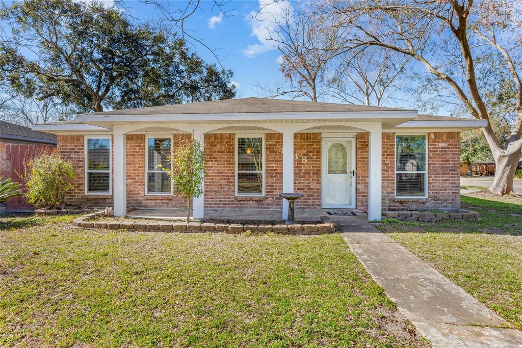 4218 Stansel Drive, Alvin, TX 77511