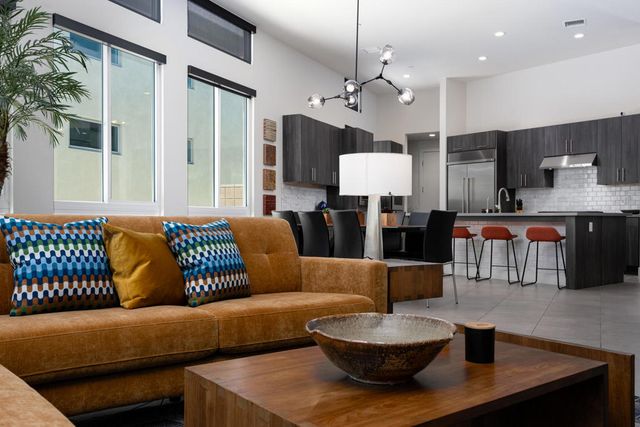 4270 Amber Lane, Palm Springs, CA 92262