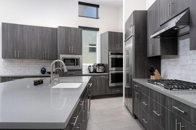 4270 Amber Lane, Palm Springs, CA 92262