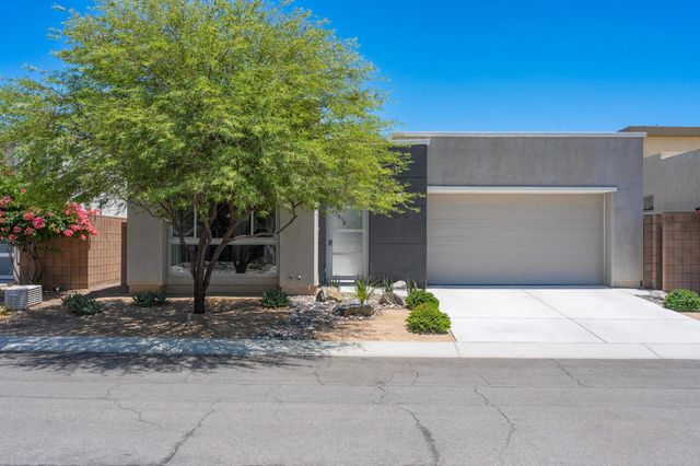 4270 Amber Lane, Palm Springs, CA 92262