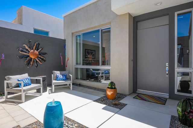 4270 Amber Lane, Palm Springs, CA 92262