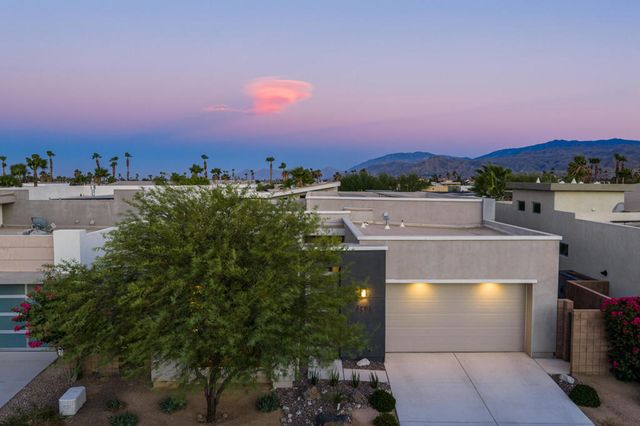 4270 Amber Lane, Palm Springs, CA 92262