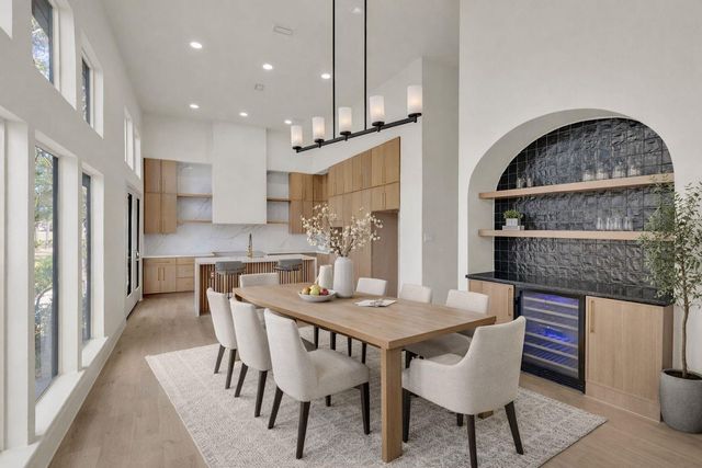 20 Buttonbush Ct, The Woodlands, TX 77380