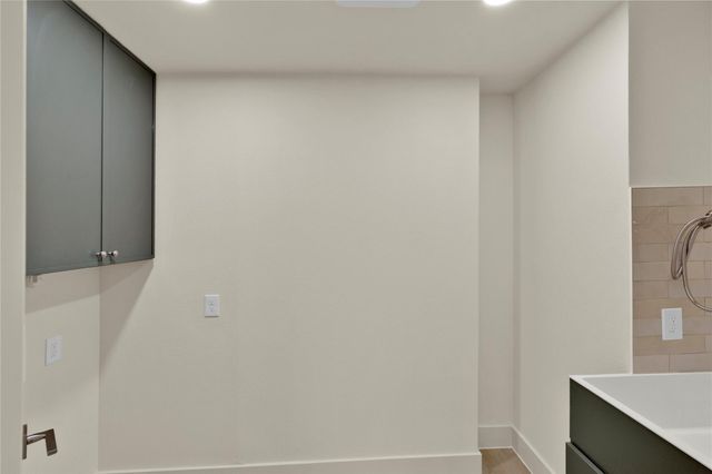 20 Buttonbush Ct, The Woodlands, TX 77380