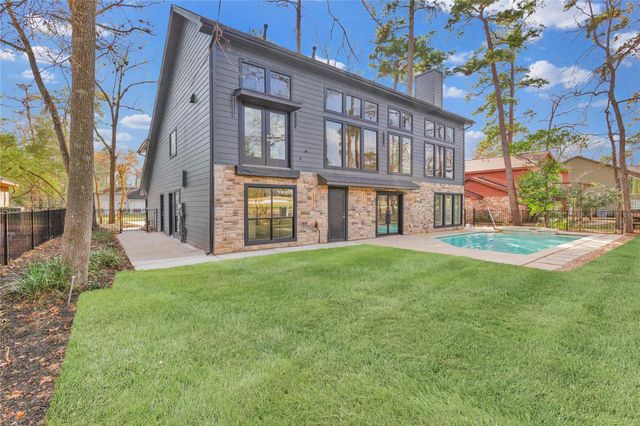 20 Buttonbush Ct, The Woodlands, TX 77380