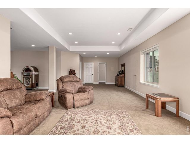 15689 Columbus Mountain Dr, Broomfield, CO 80023