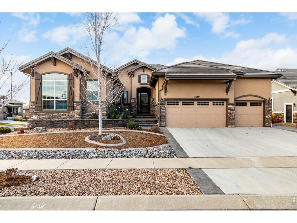 15689 Columbus Mountain Dr, Broomfield, CO 80023