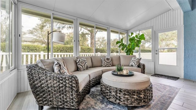 3943 WINDCHIME LANE, Lakeland, FL 33811