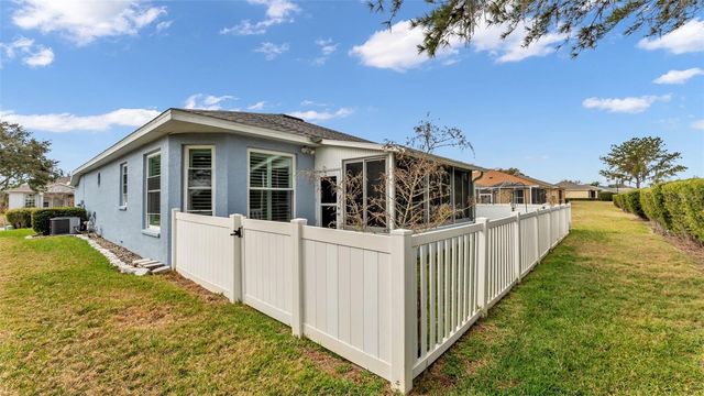 3943 WINDCHIME LANE, Lakeland, FL 33811