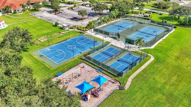 3943 WINDCHIME LANE, Lakeland, FL 33811