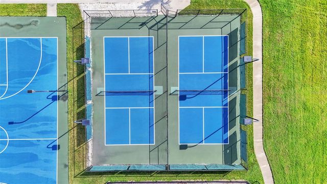 3943 WINDCHIME LANE, Lakeland, FL 33811