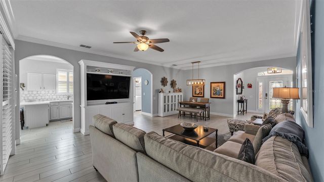 3943 WINDCHIME LANE, Lakeland, FL 33811