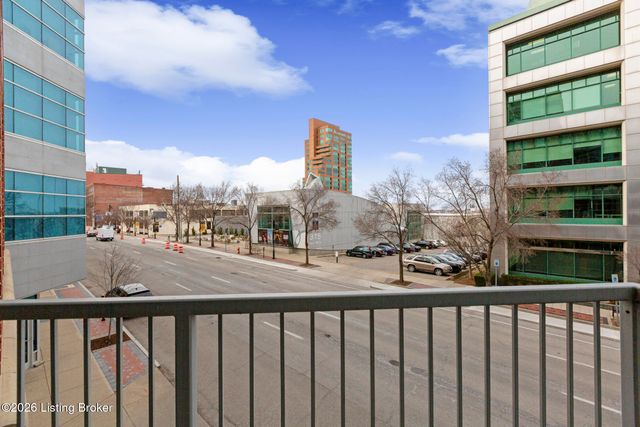 324 E Main St 200, Louisville, KY 40202