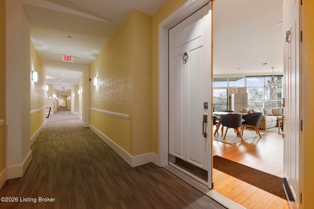 324 E Main St 200, Louisville, KY 40202