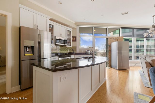 324 E Main St 200, Louisville, KY 40202