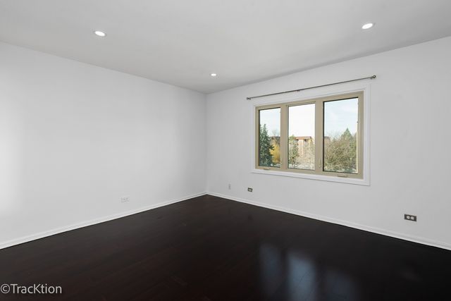 6400 W Belle Plaine Avenue 509, Chicago, IL 60634