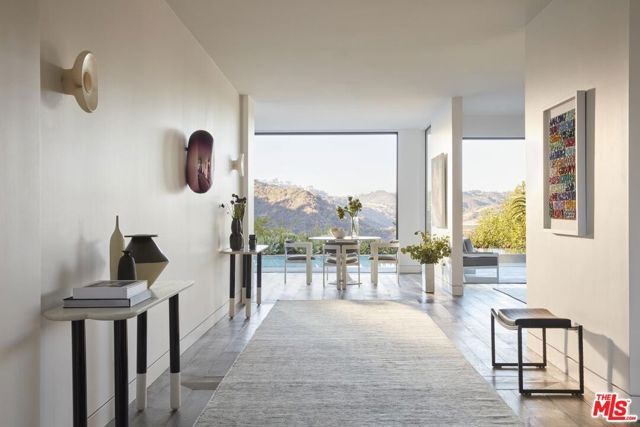 1769 Stone Canyon Road, Los Angeles, CA 90077