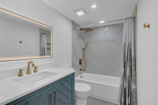 683 NE 206th Terrace, Miami, FL 33179