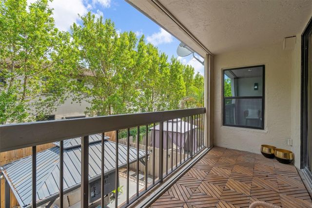 683 NE 206th Terrace, Miami, FL 33179