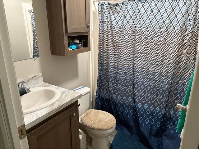 602 Virginia Avenue, Lynwood, IL 60411