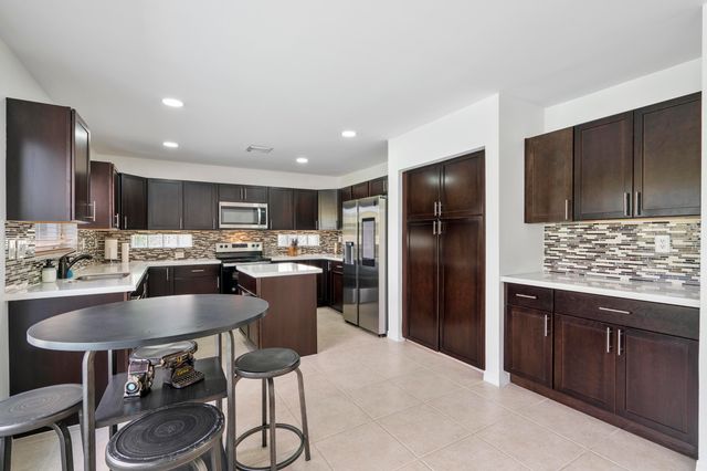 5564 NW 125th Terrace, Coral Springs, FL 33076